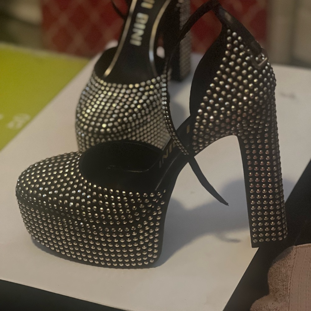 Gianni Bin size 8.5